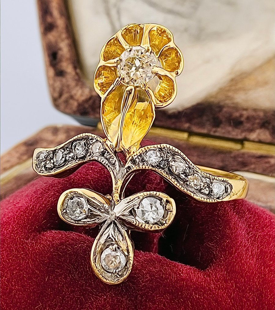 Sans prix de réserve - Bague - 9 carats Or jaune, Argent Diamant (Naturelle) #2.1