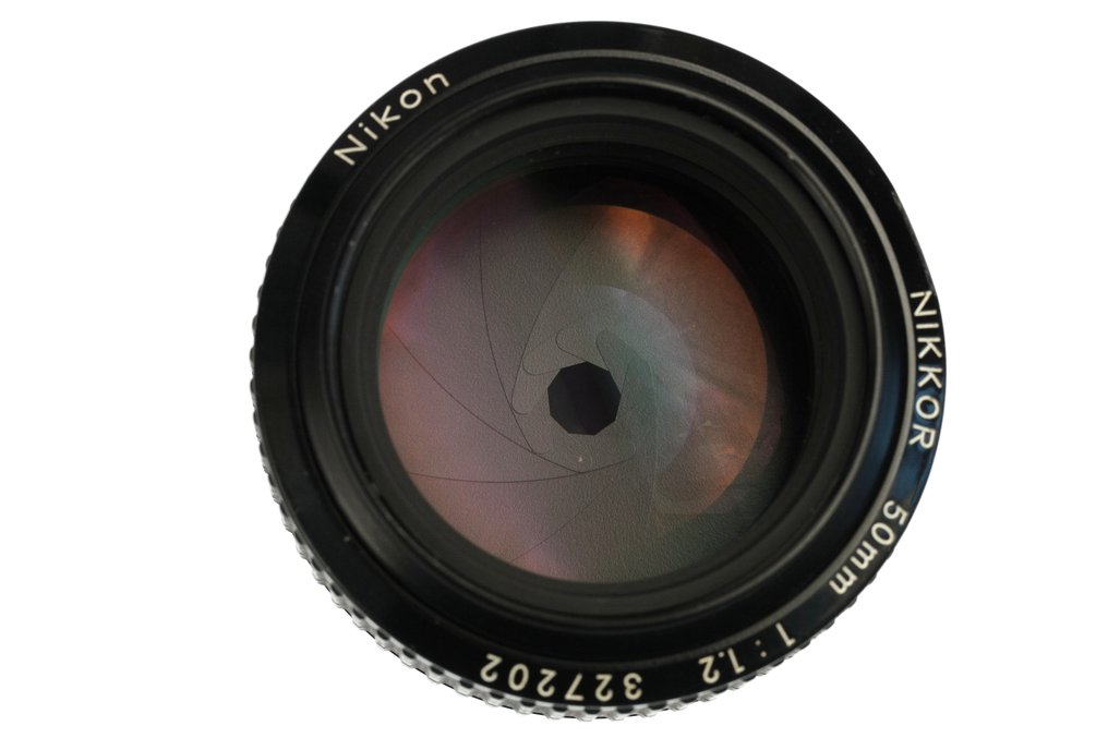 Nikon 50mm f/1.2 AIS Lente principal #1.0