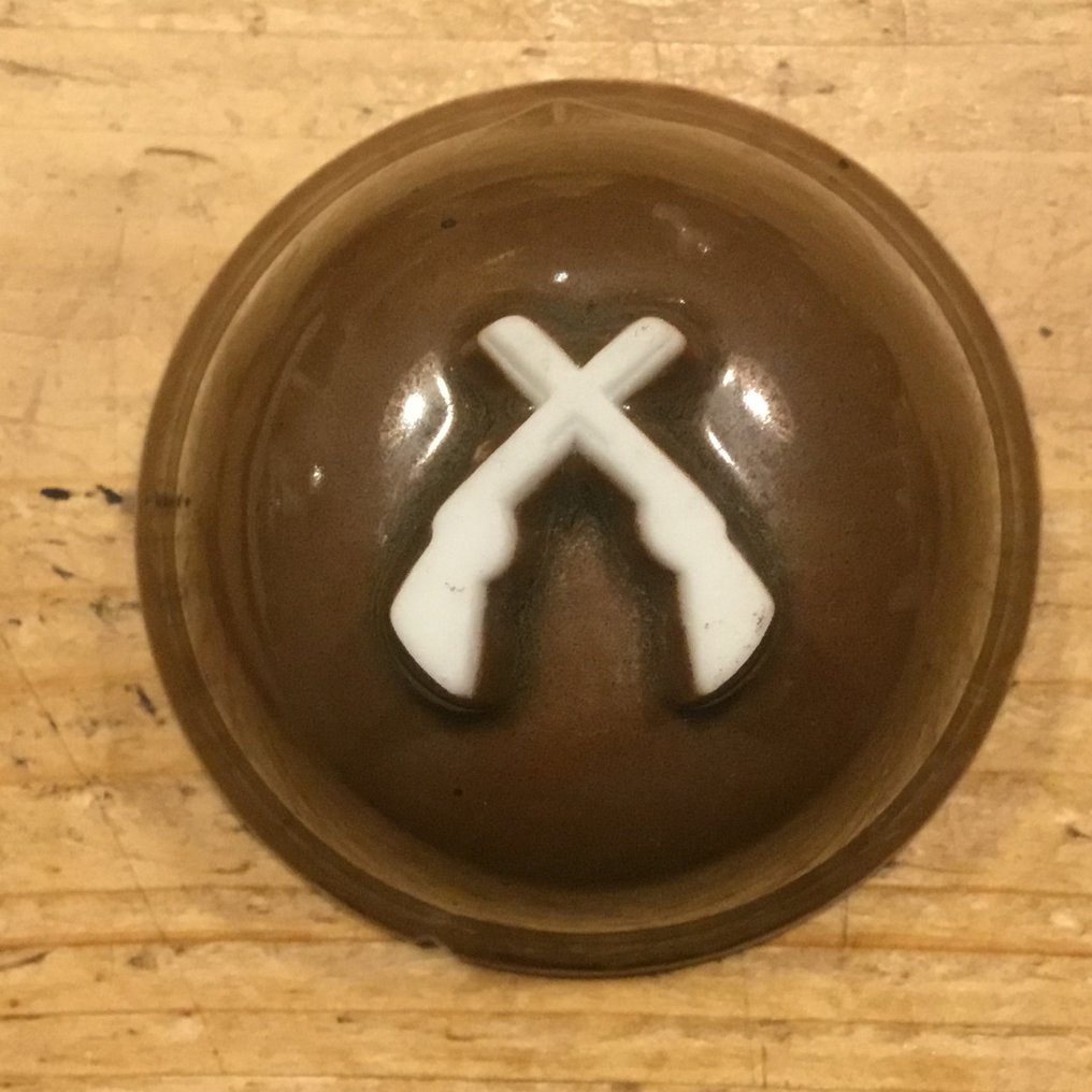 Negen Japans keizerlijk leger saké herdenkingsschaaltjes & saké kruikje - 杯子 - 陶器 #2.1