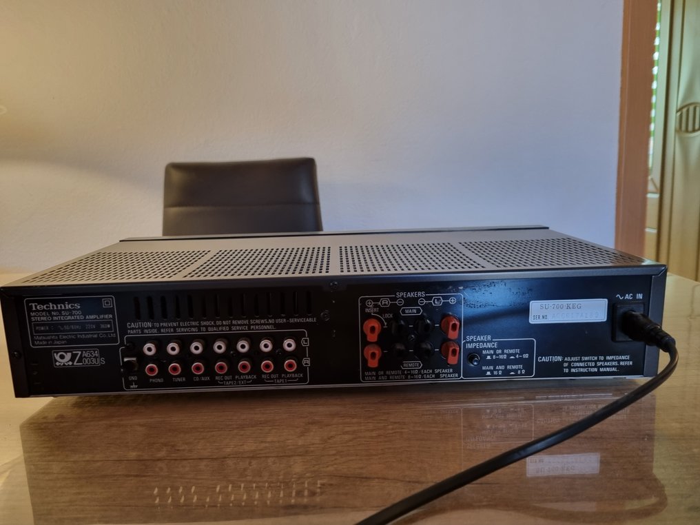 Technics - SU-700 Faststoff forsterker #3.2