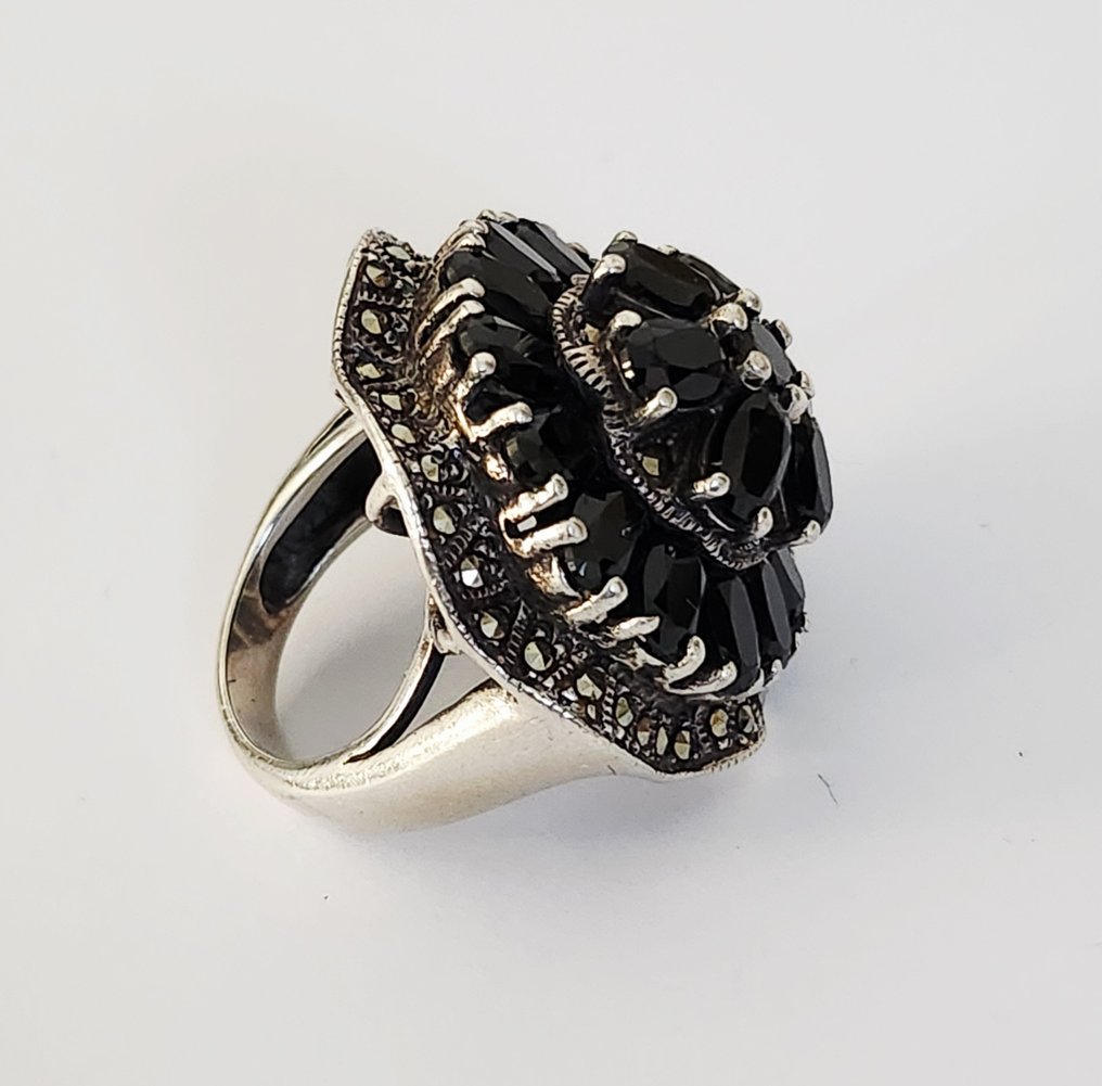 Zonder minimumprijs - Cocktailring Zilver #3.2