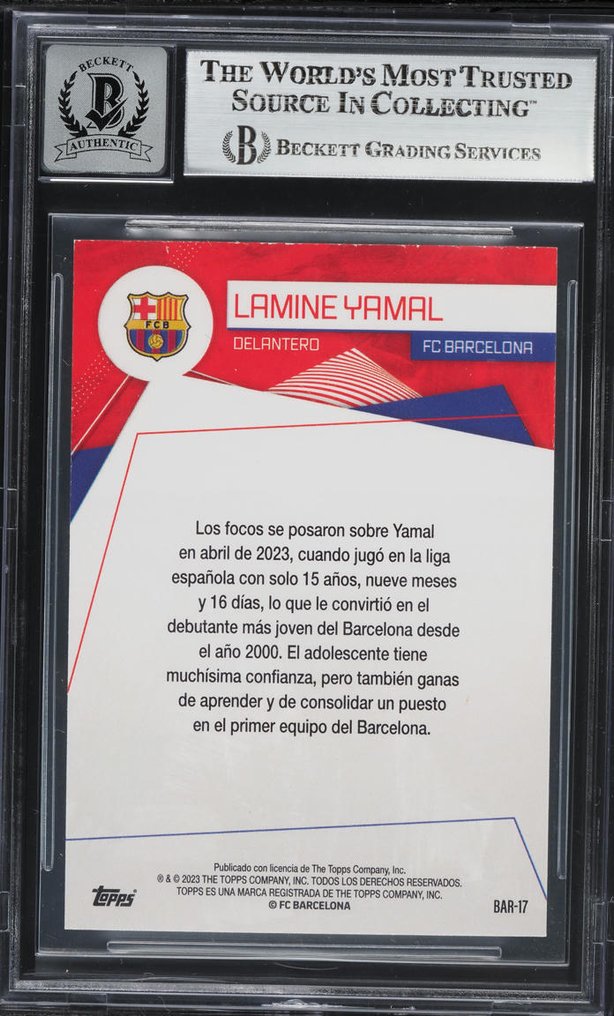 2023/24 Topps FC Barcelona Team Set Lamine Yamal HAND SIGNED AUTHENTIC AUTO -  ROOKIE - Beckett 10 Graded card #1.0