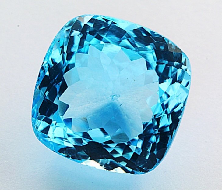 χωρίς τιμή ασφαλείας Μπλε Τοπάζιο - 31.50 ct - Instituto Gemólogico Español (IGE) #3.2