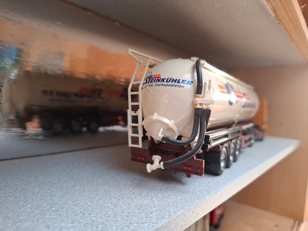 Tekno 1:50 - Model truck  (2) - Scania en volvo #4.3