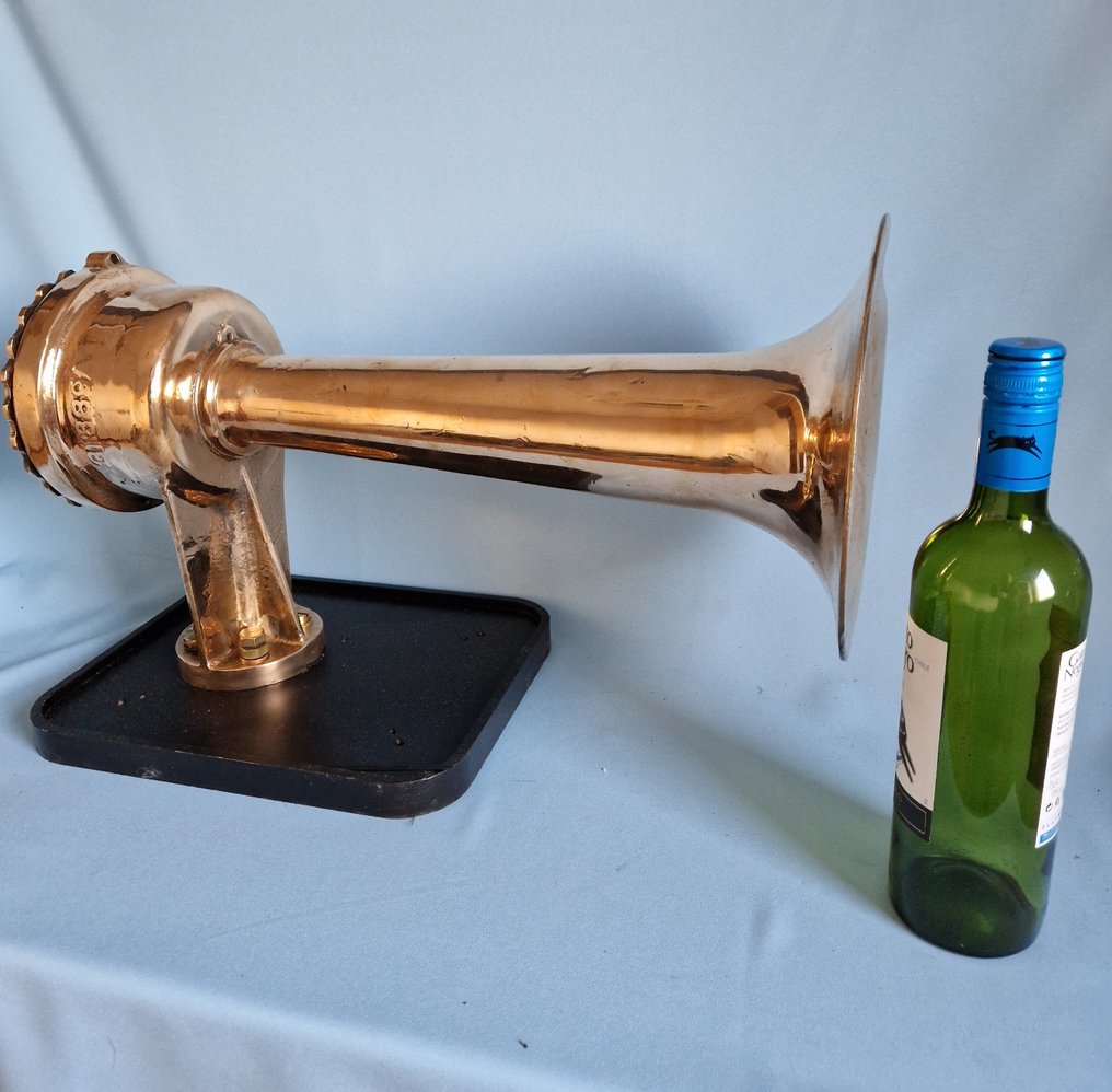 Mistlur - Dikkers / Triton - Brons, Järn #1.0