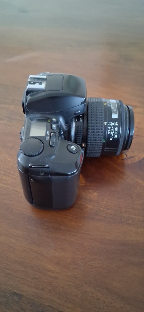 Nikon F-601 + 35-70mm | 模拟相机 #1.0