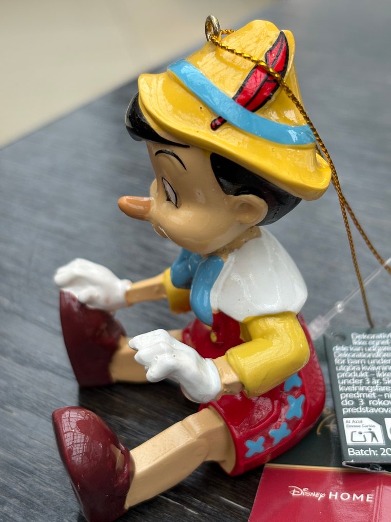 disney: pinocchio kerstornament - Disney - 杯及底碟 - 塑料 - 坐姿执行 #3.2