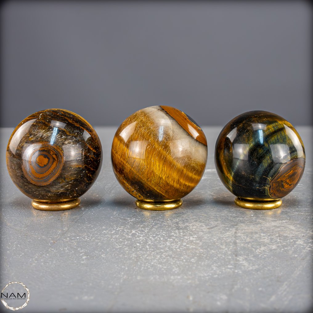 虎睛石球体套装——和谐的力量与优雅 Sphere- 651.42 g - (3) #1.0