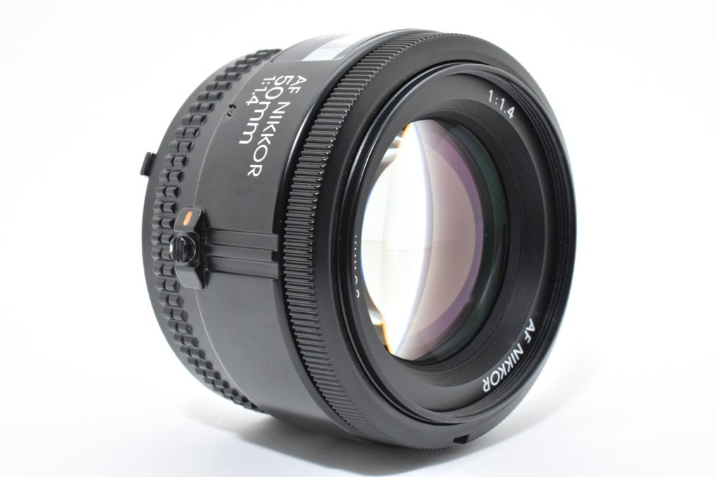 Nikon AF Nikkor 1.4/50mm 针孔相机 #3.2