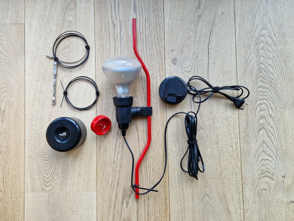 Flos - Achille Castiglioni and Pio Manzu (1971) - 燈 - 支架调光器 - rood - 鋼 - Flos - Parentesi dimmer #4.3