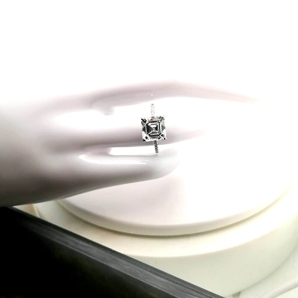 戒指 - 14 克拉 白金 - 3.87ct. tw. 鉆石 (實驗室培育) - 鉆石 #2.1