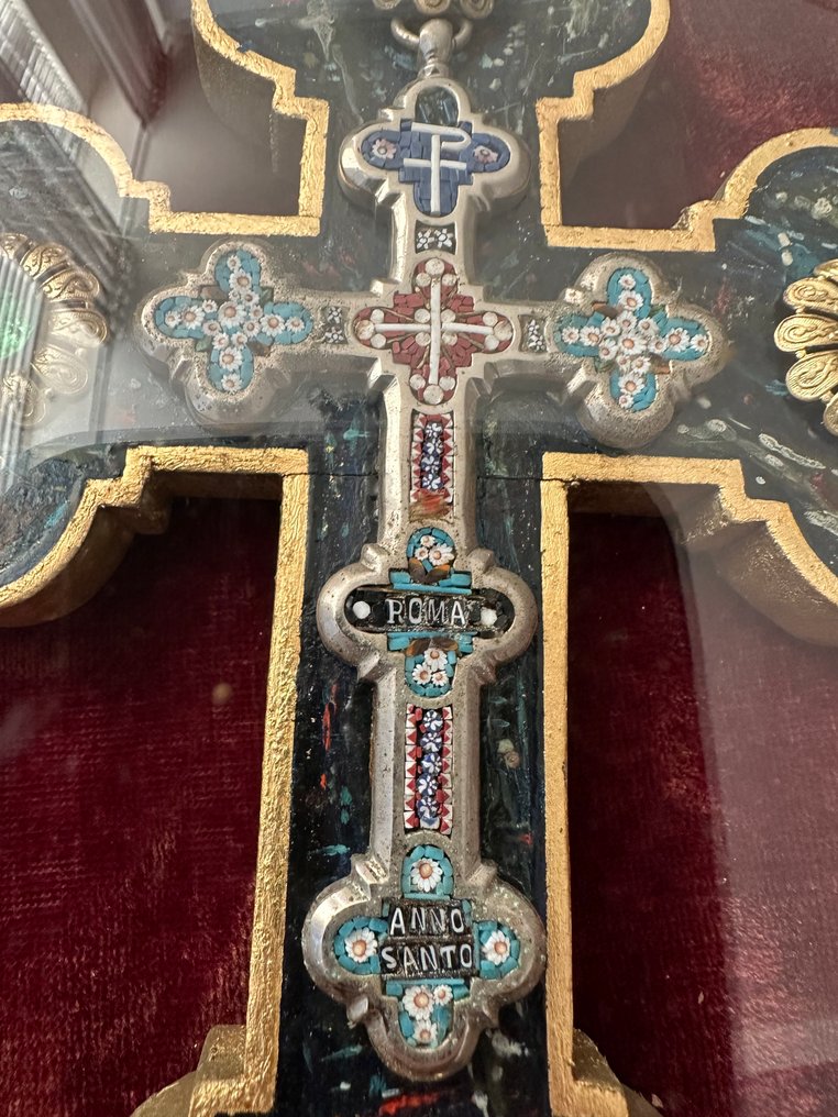 微型马赛克十字架，放置在凸面玻璃圆顶下 - 42厘米 - 木, 玻璃, Micro Mosaic - 1900-1910 #1.0