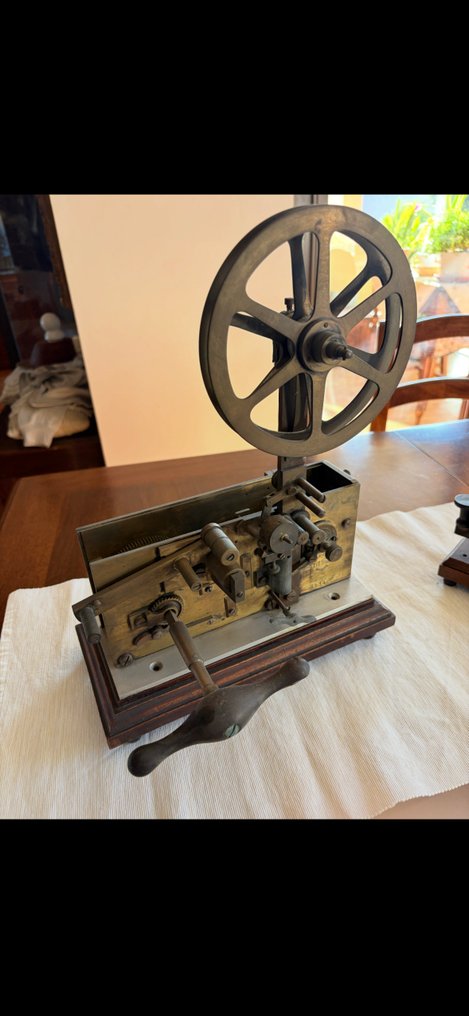 Telegraph - Officine Pio Pion - milano - Iron, Brass - 1850-1900 - Working - telegraph key and receiver #1.0