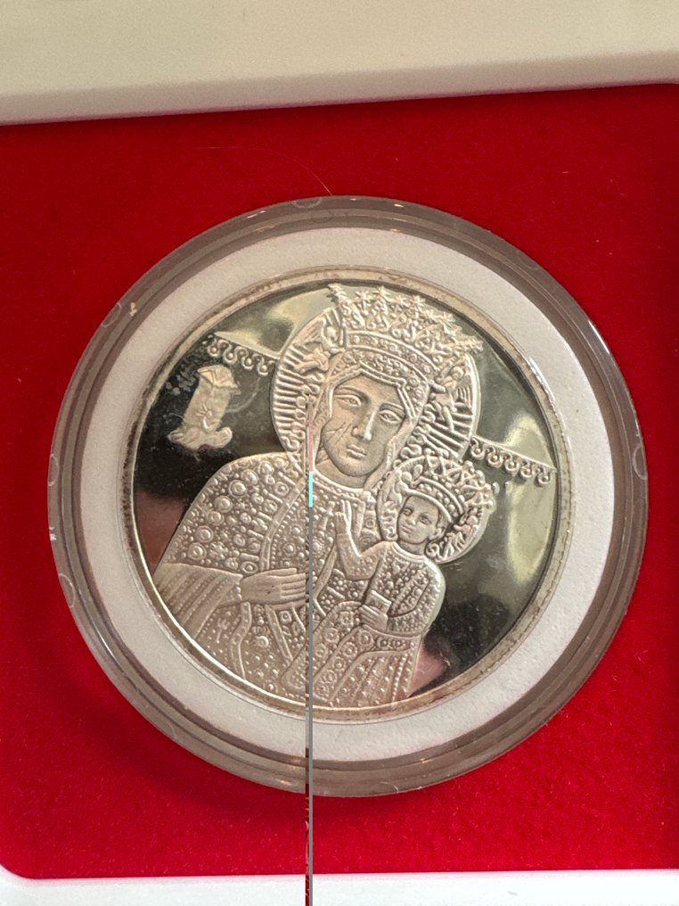 Vatikaani. Silver medal Silbermedaille Pope John Paul II. 1 oz (.999)  (Ei pohjahintaa) #1.0