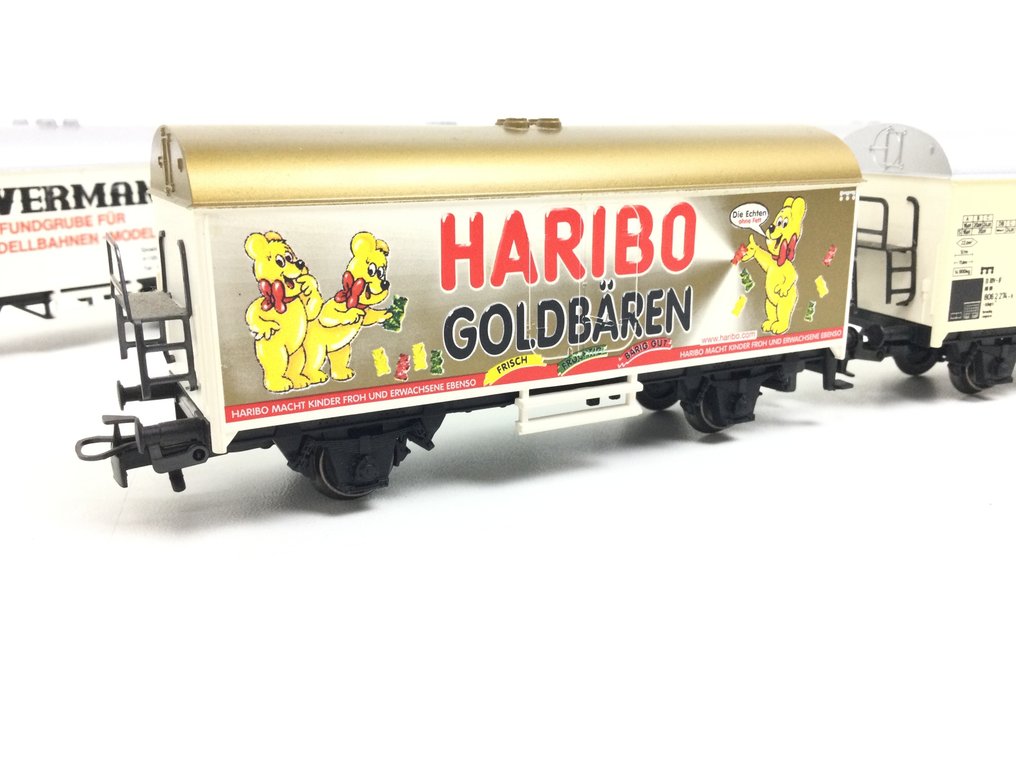 Märklin H0 - 4415 - 模型貨運火車 (10) - 十辆多功能啤酒/广告冷藏车 - DB #1.0