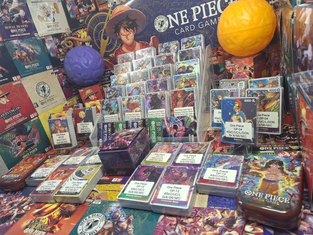 Bandai - 2000 Card - One Piece - Monkey D. Luffy Elite Collector Bundle: 40 Packs + 2 Tins + King Kong Gun Deckbox #1.0