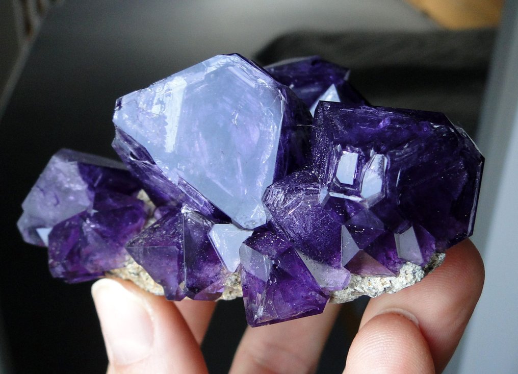 Alunite Cristais incríveis na rocha matriz!- 185 g #1.0