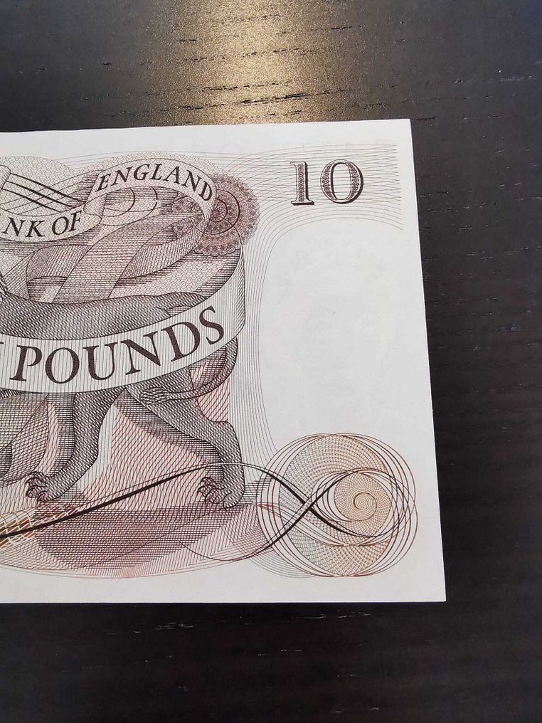 Great Britain. - 6 Banknotes - Various Dates  (No reserve price) #3.2