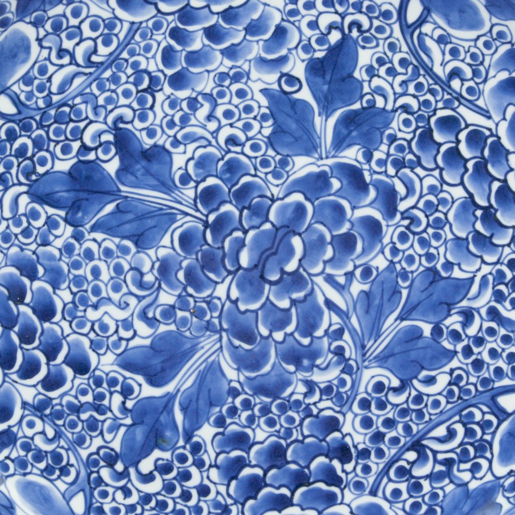 Schotel ø 38.5 cm. - druivenschotel - Πιάτο - Πορσελάνη - περίοδος Kangxi #1.0