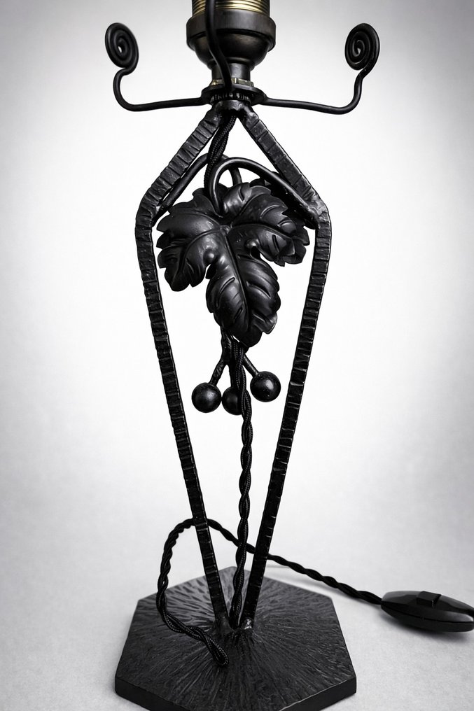 Lampa - Metal - Podpis Art Déco autorstwa Gilles #1.0