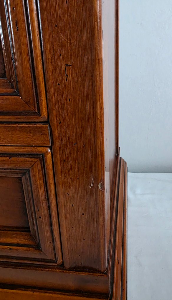 Selva - 有抽屉的小柜 - 红木 #3.2