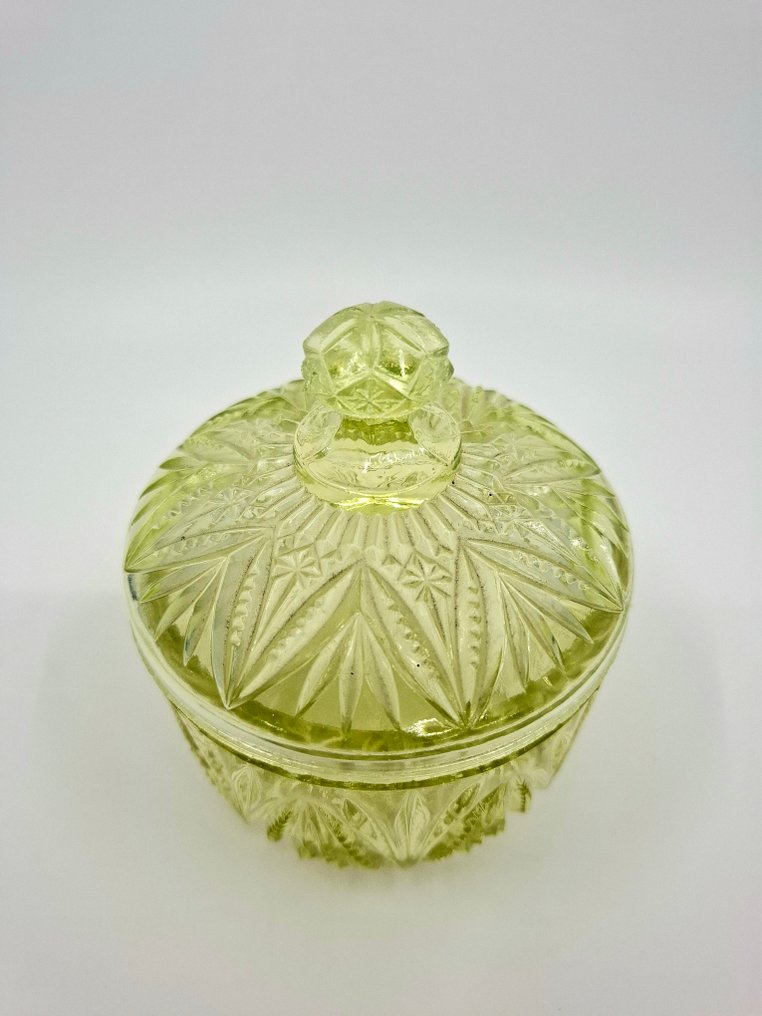 Kosár - Uránium üveg #2.1