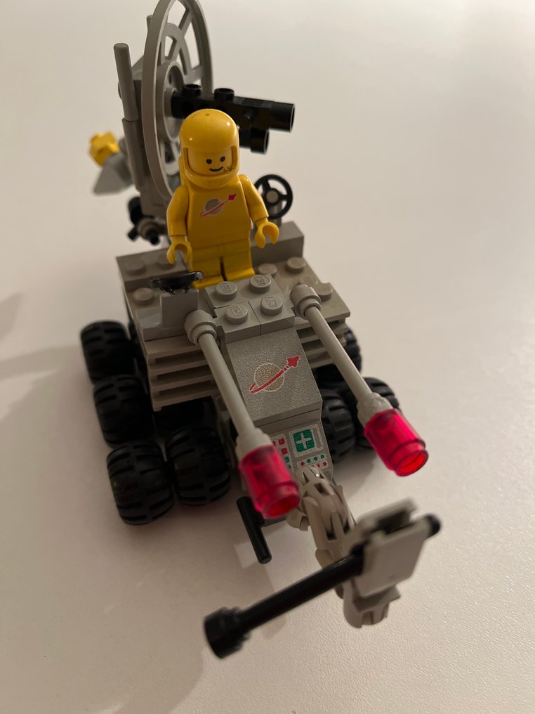 Lego Set - Classic Space, Legoland - Lego land #1.0