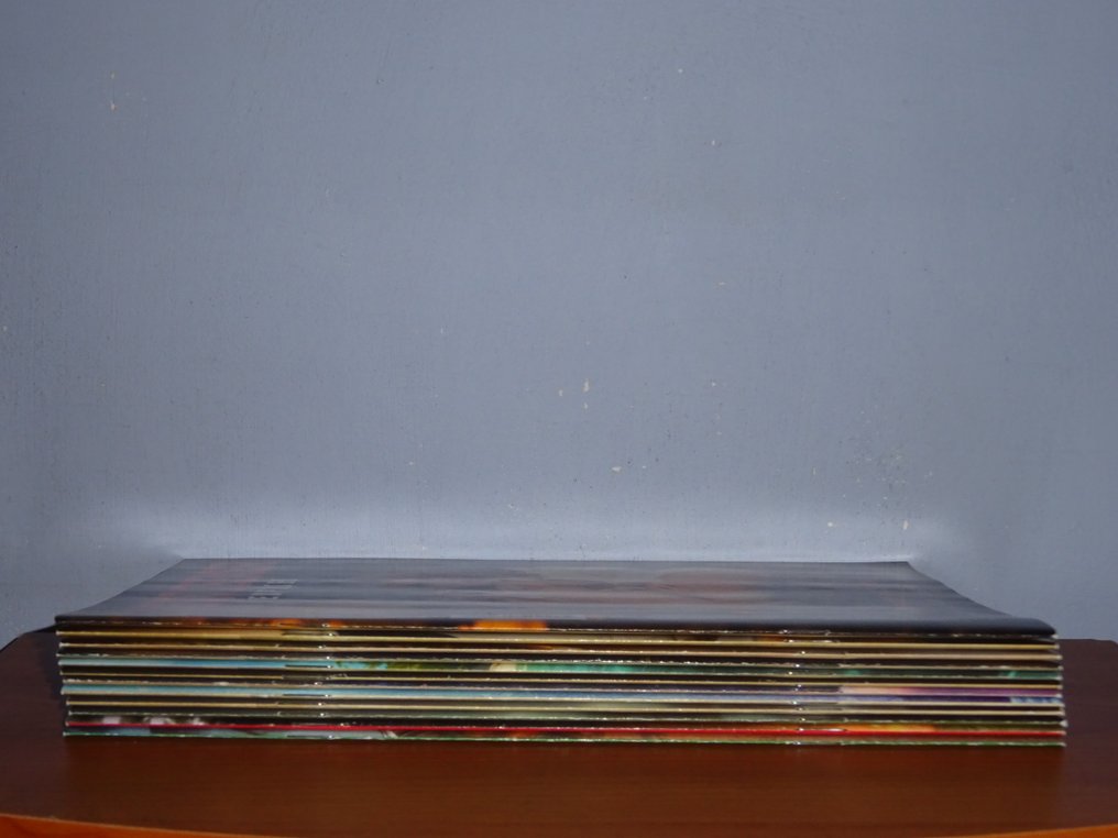 Heat Seeker 01-04 - Heat Seeker Exposed (diverse variant covers) - 12 Comic - EO - 2025/2025 #2.1