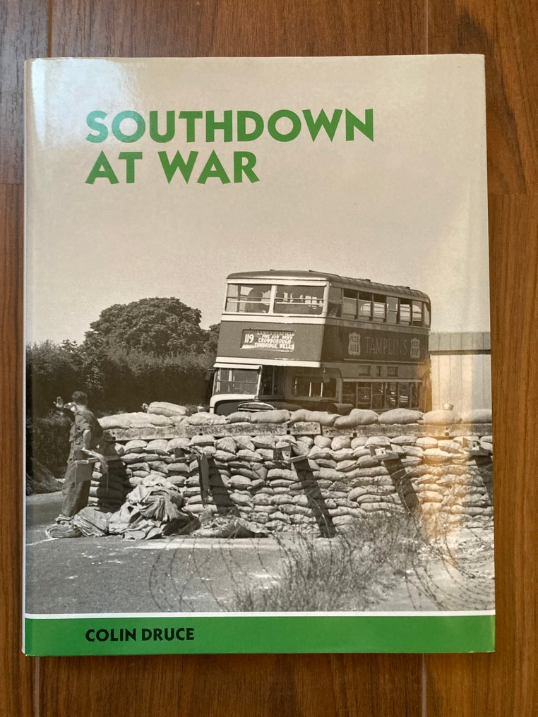 2 βιβλία για τα βρετανικά λεωφορεία κατά τη διάρκεια του Β' Παγκοσμίου Πολέμου: Southdown at War | - AEC - Leyland, Dodge, Daimler en anderen - 2013 #1.0