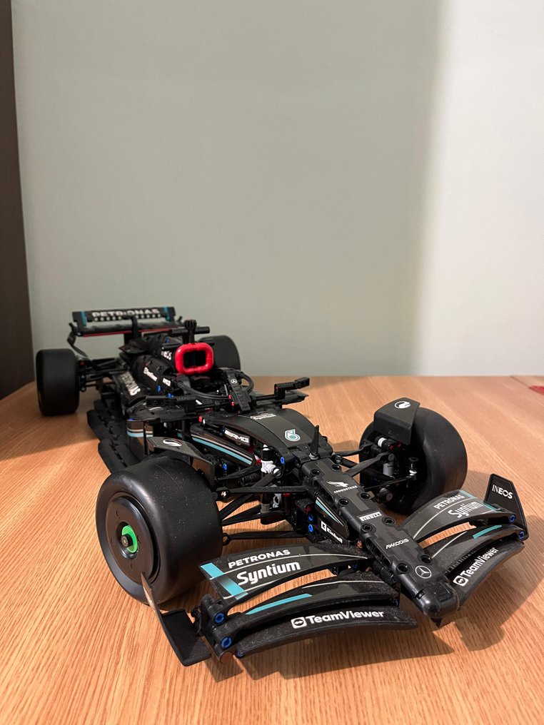 Lego Set - Technic - 42171 Mercedes F1 1:1 #1.0