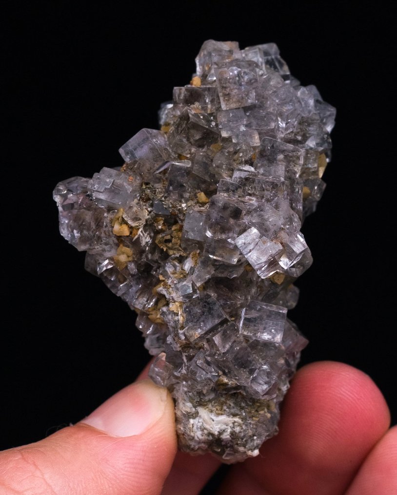 (SPANISH CLASSIC) ICE CLEAR FLUORITE On matrix - Height: 6 cm - Width: 3.7 cm- 73 g - (1) #1.0