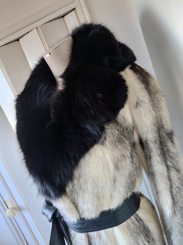 Saga Furs - Fur coat #1.0