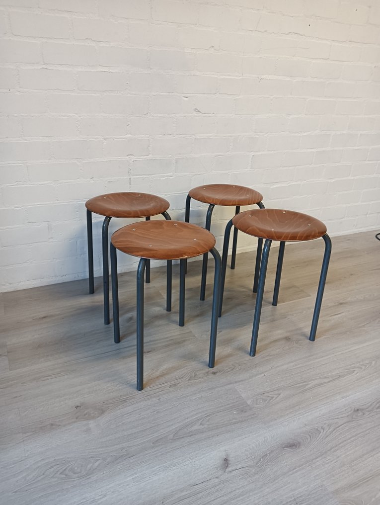 Pall - Metall, Trä #1.0