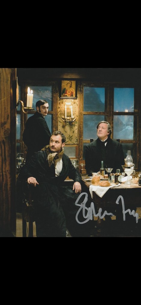 V for Vendetta - Signed by Stephen Fry (Deitrich) #4.3