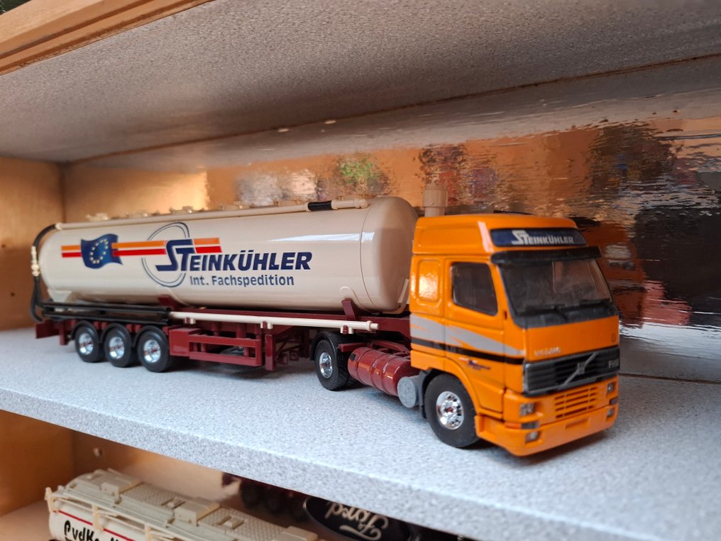 Tekno 1:50 - Model truck  (2) - Scania en volvo #2.1