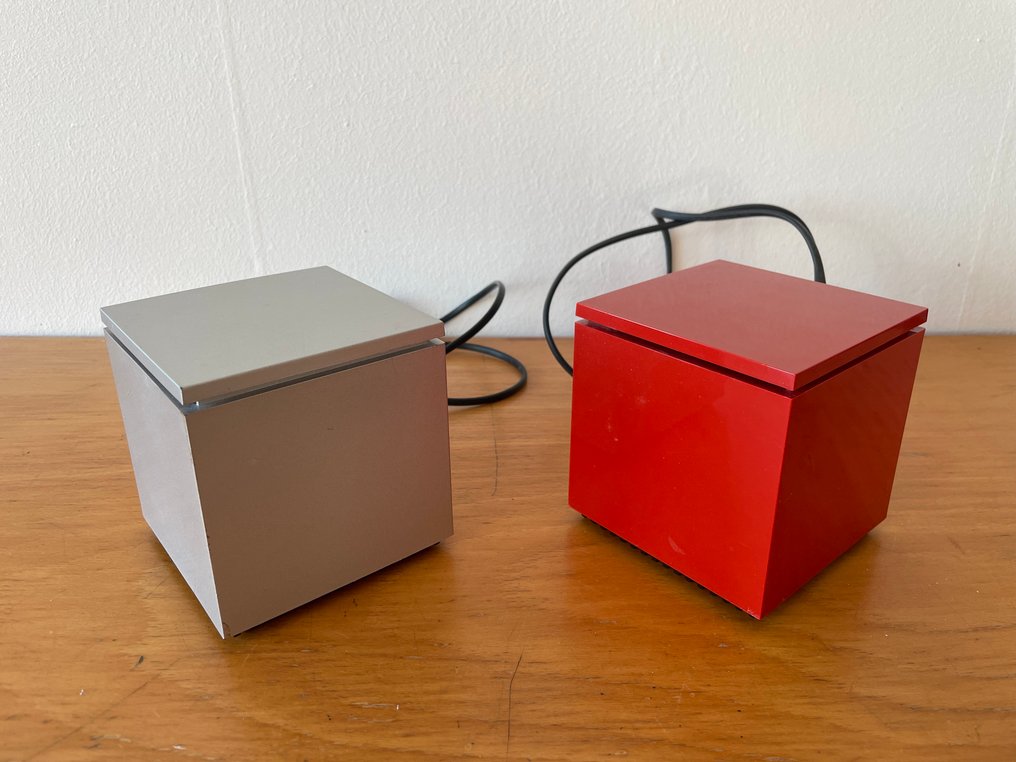 Cini&Nils - Luta Bettonica, Mario Melocchi - Επιτραπέζιο φωτιστικό (2) - Πλαστικό - Cuboluce Led #4.3