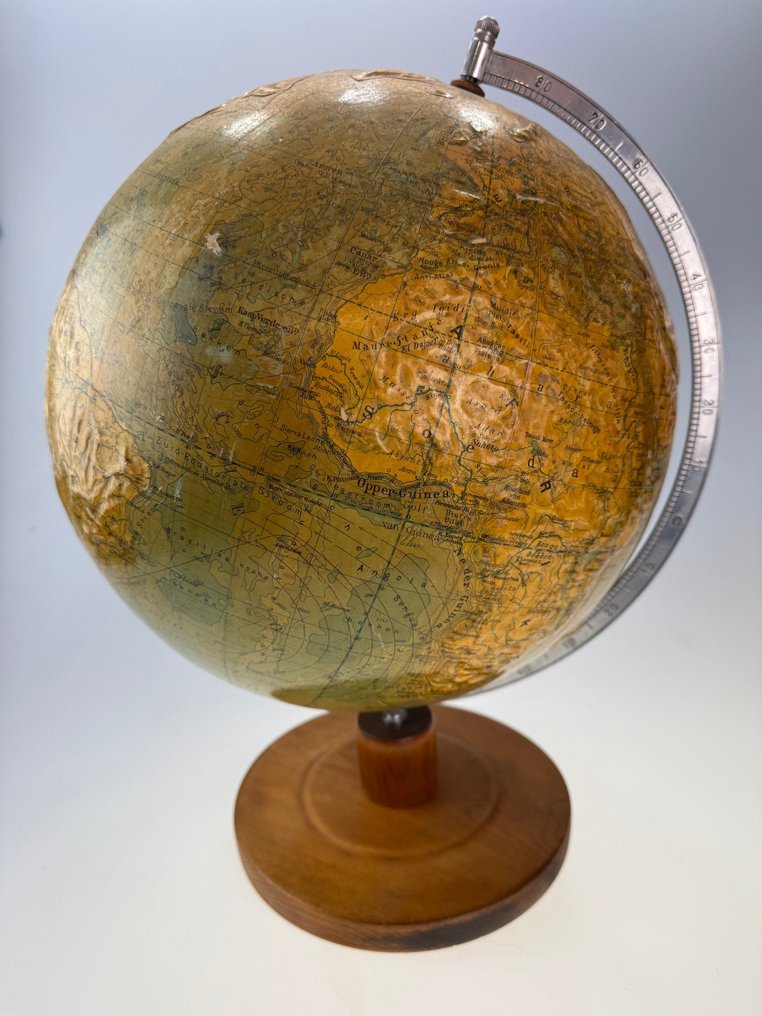 Terrestrial table globe - Rare 3D globe, 1940 - 1930-1940 #1.0