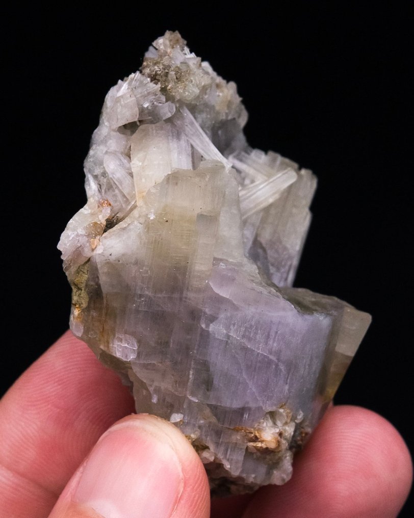 稀有风格 纤维状紫色磷灰石 水晶群 - 高度: 5.5 cm - 闊度: 4.1 cm- 50 g - (1) #4.3