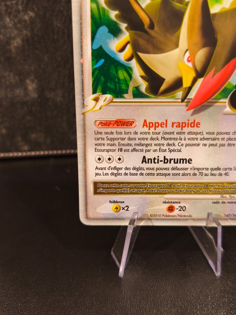 Pokémon - 1 Card - Etouraptor FB Niv.X 147/147 - Platinum - Platinum – Supreme Victors #3.2