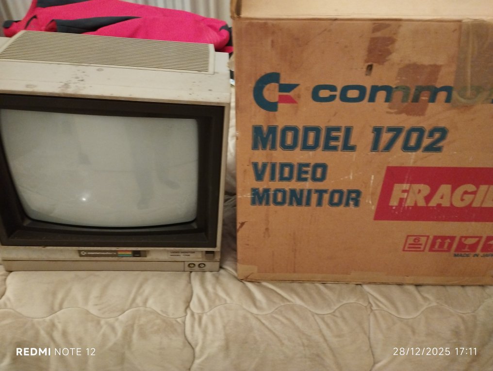 Commodore 1702 Monitor - Datamaskin - I original eske #4.3