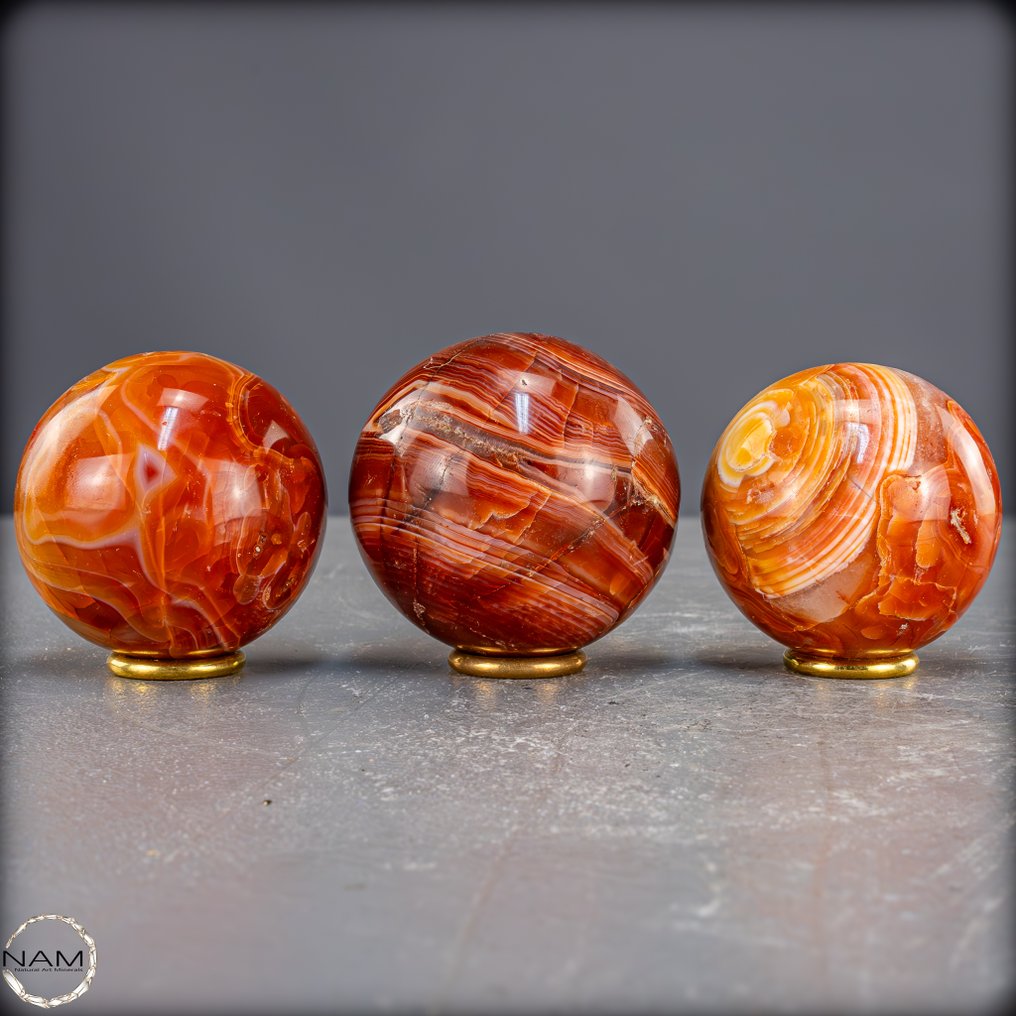 天然红玉髓球 富有表现力的三件套，具有生动的变化- 960.57 g - (3) #2.1