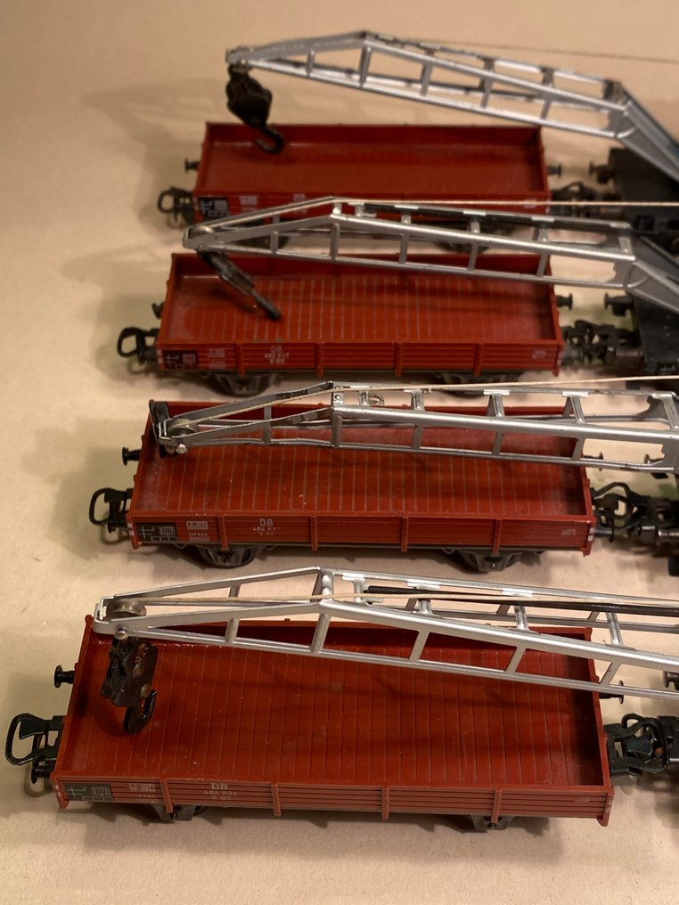 Märklin H0 - 4611, 4503 - Σετ τρένου μοντελισμού μεταφοράς εμπορευμάτων (8) - 4 κλασικές γερανοβάρκες KRUPP-ARDELT με βοηθητικά βαγόνια - DB #4.3