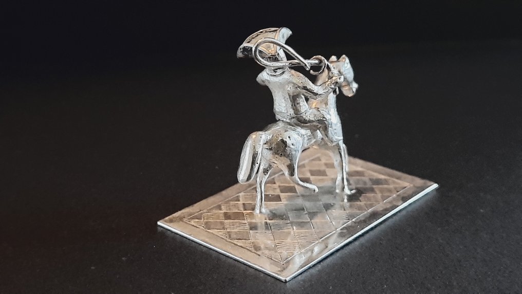 Miniatuur beeldje - Zilver #3.2