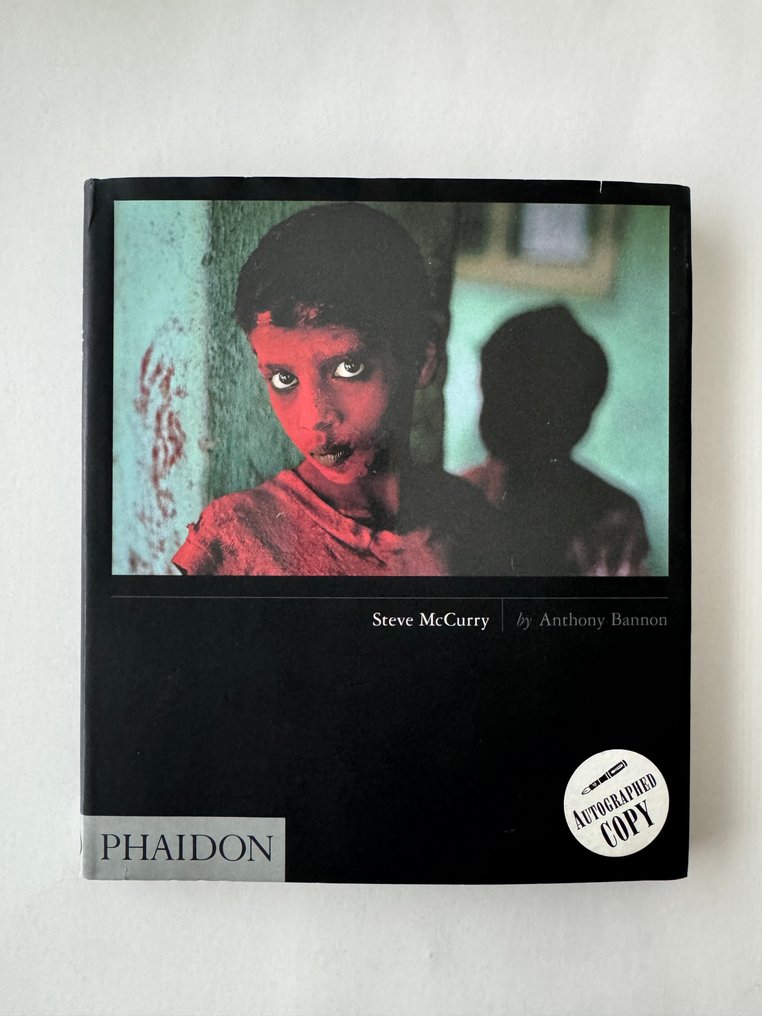 Signed, Steve McCurry / Anthony Bannon - Steve McCurry - 2005 #1.0
