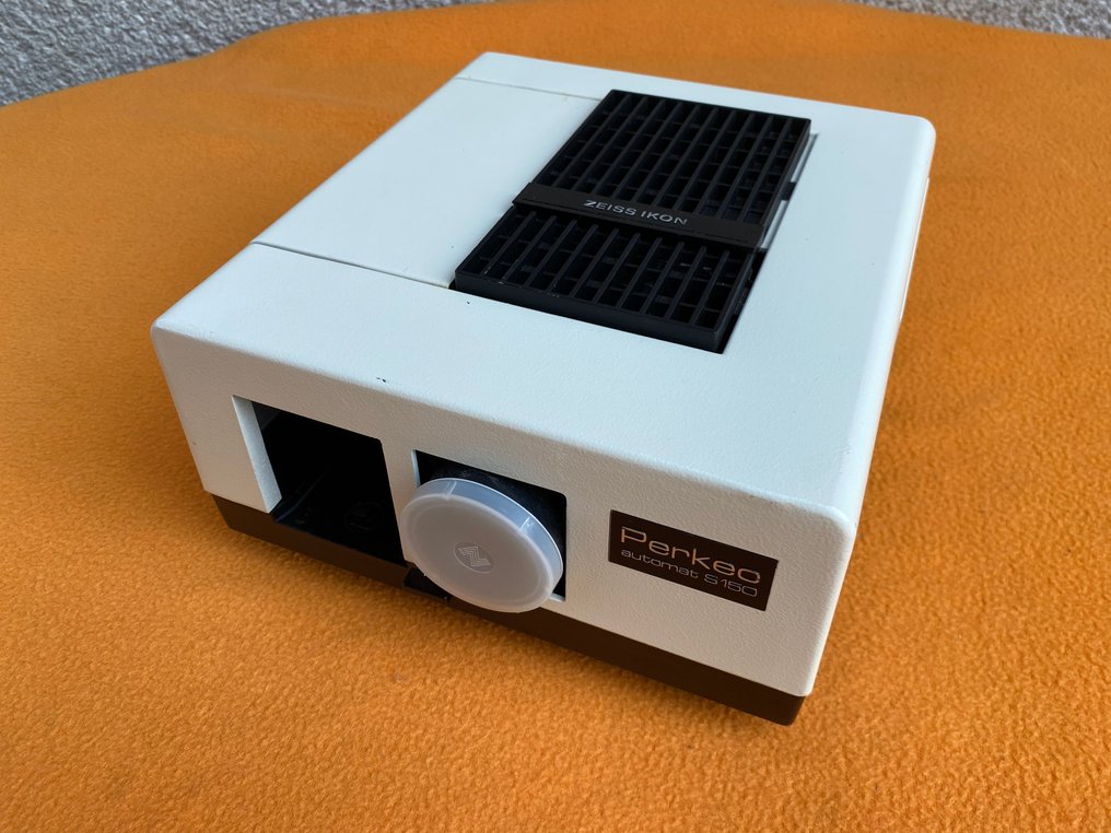 Zeiss Ikon Zeis Ikon Perkeo automat S150 Προβολέας σλάιντ #1.0
