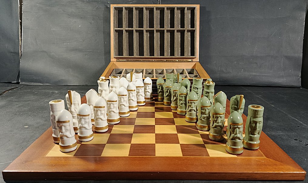 Șah - Gótico - Porcelană, lemn #1.0