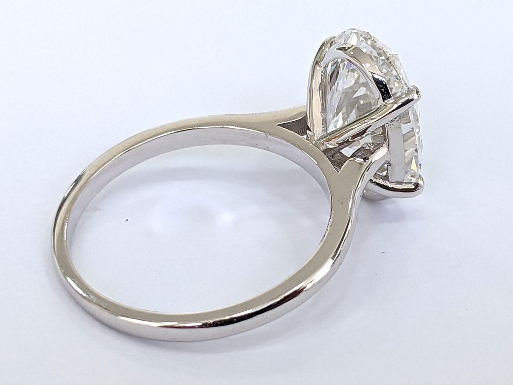 沒有保留價 - 訂婚戒指 - 14 克拉 白金 -  5.03ct. tw. 鉆石 (實驗室培育) - E VVS2 IGI #2.1