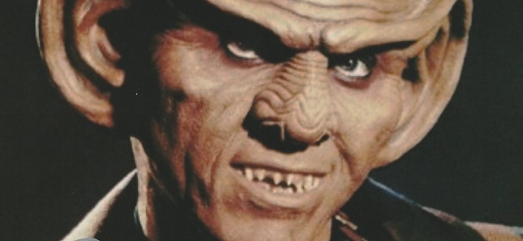 Star Trek - Signed by Armin Shimerman (Quark) #2.1