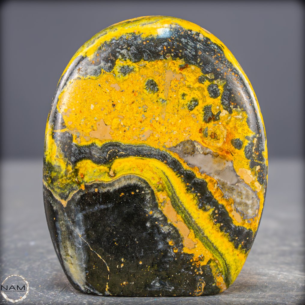 令人惊叹的蜂鸟石自由形态 自然的杰作,绚丽的色彩- 131.84 g #1.0