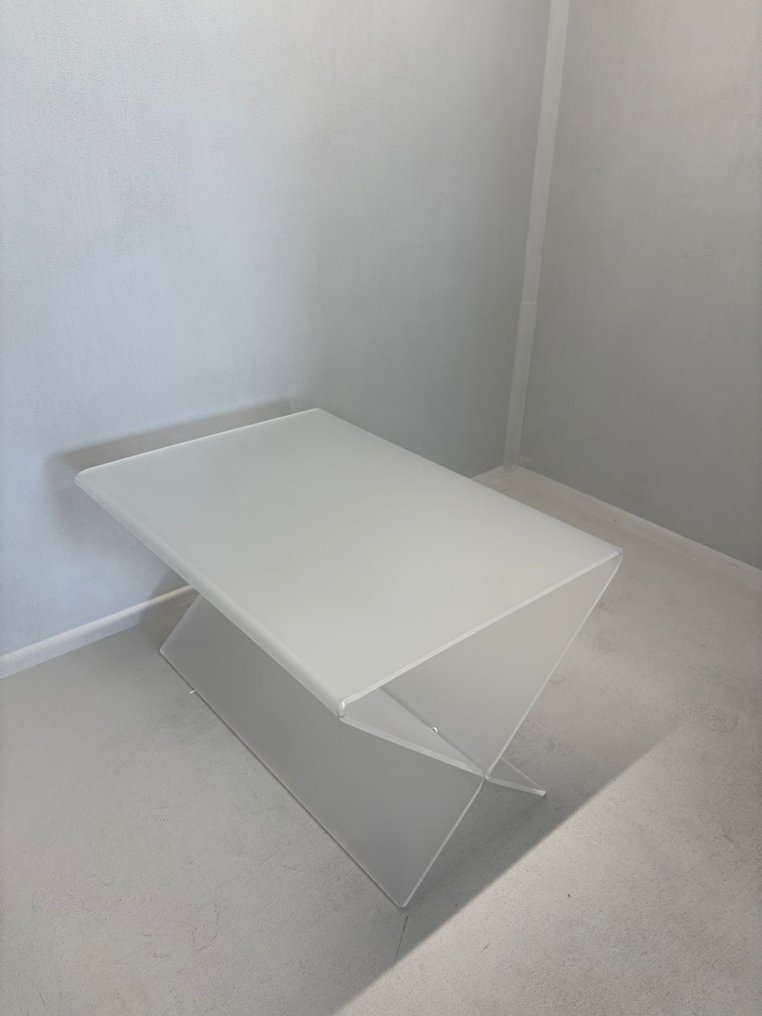 Linee Recanati - Linee Recanati - Sofabord - Akryl - Kaffebord #3.2